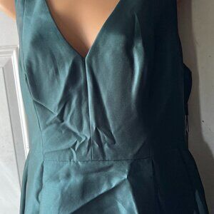 Calvin Klein Women's Sleeveless V-Neck High Low Dress